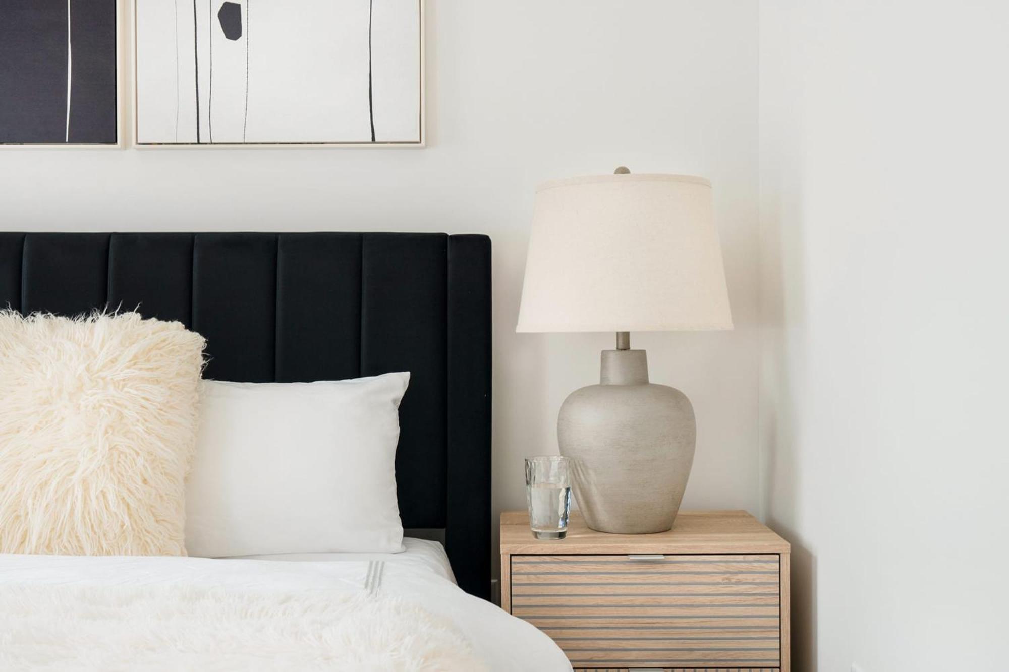 48-4fe 2br Prime Midtown West Apartment *